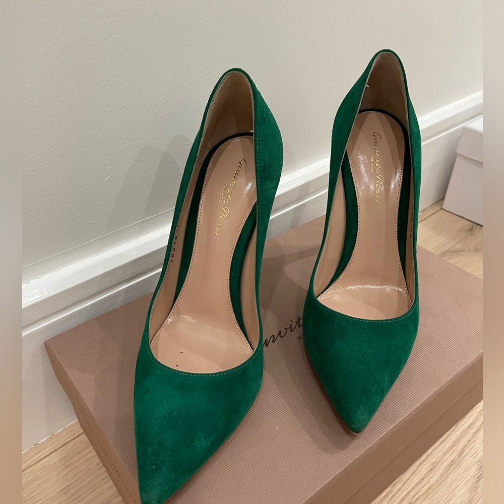 Gianvito Rossi Emerald Green Heels